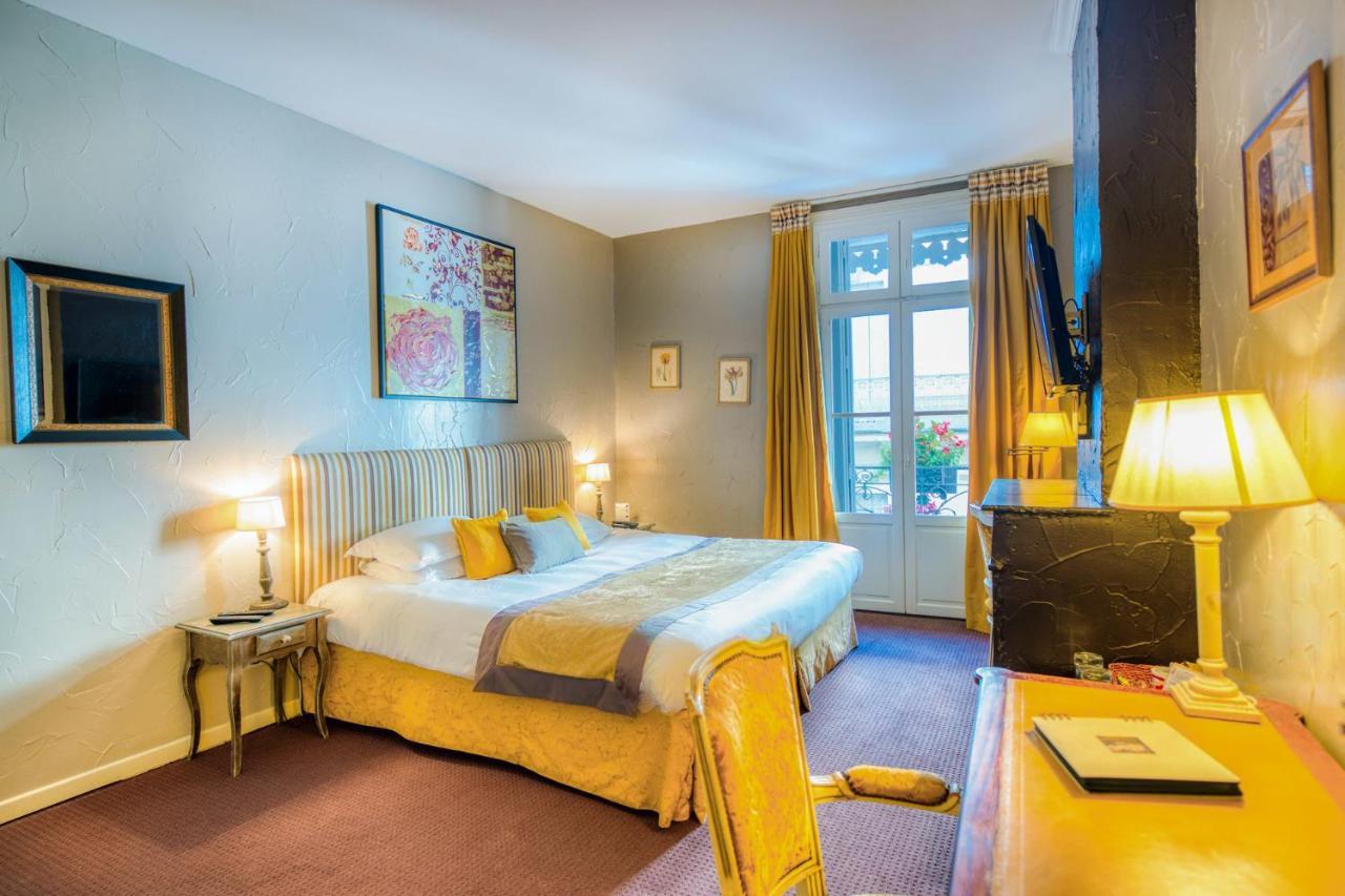Hotel D'Aragon - Place De La Comedie Montpellier Eksteriør billede