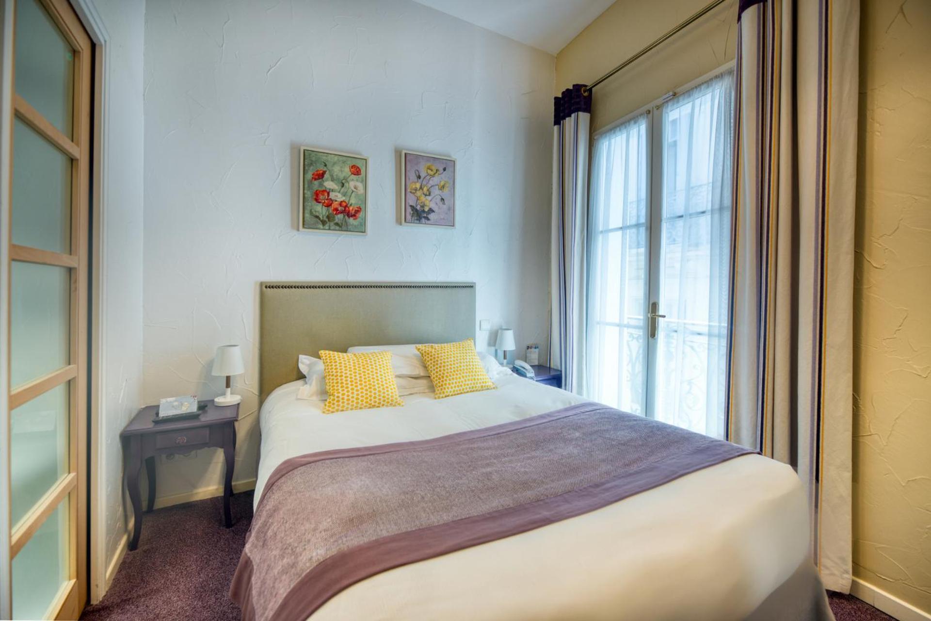 Hotel D'Aragon - Place De La Comedie Montpellier Eksteriør billede