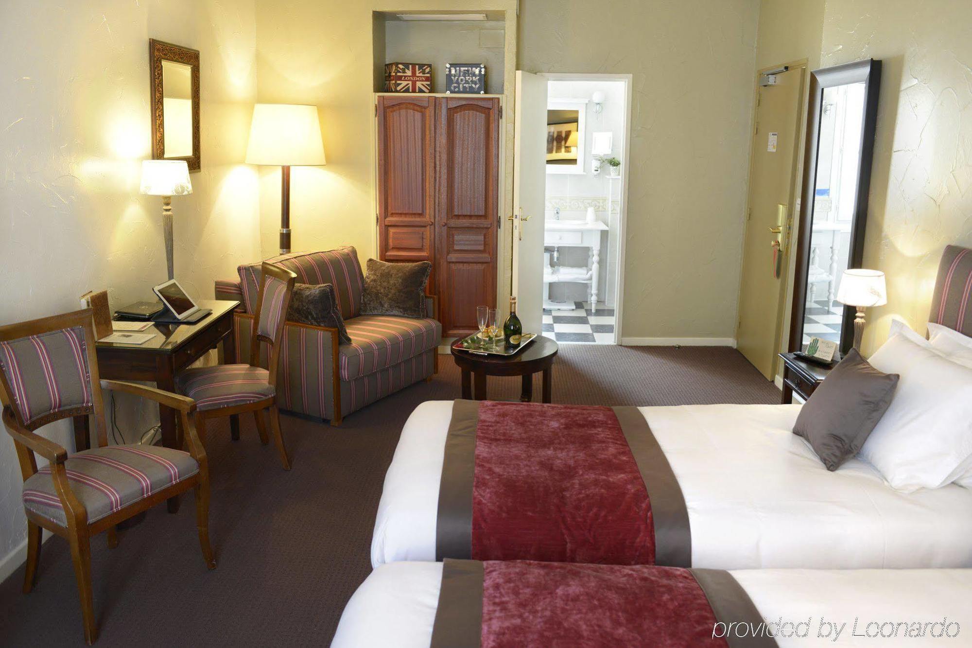 Hotel D'Aragon - Place De La Comedie Montpellier Eksteriør billede